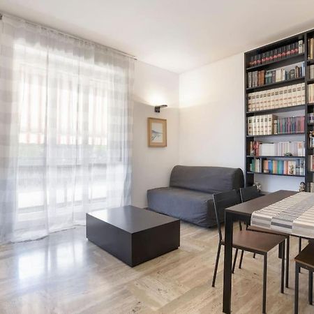 Casa Kika Comoda, Luminosa E Accogliente Милан Экстерьер фото